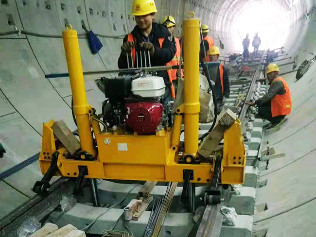 中(zhōng)鐵四局北(běi)京地鐵施(shī)工